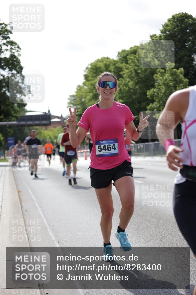29.06.2025 - hella hamburg halbmarathon Jannik Wohlers http://msf.ph/oto/8283400 29.06.2025 10:03:09 Lombardsbrücke 1114, 1161, 1885, 2683, 2759, 4307, 4511, 5384, 5396, 5464, 6391, 6453, 7277, 7278, 7279, 8484, 9453, 10389, 11556, 12377, 13793, 13976, 15539, 15643, 15859, 16371, 17096, 17226, 17550, 18028, 18999 meine-sportfotos.de