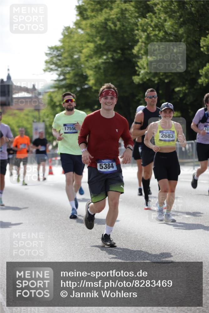 29.06.2025 - hella hamburg halbmarathon Jannik Wohlers http://msf.ph/oto/8283469 29.06.2025 10:03:10 Lombardsbrücke 1114, 1161, 1885, 2683, 2759, 4307, 4511, 5384, 5396, 5464, 6391, 6453, 7277, 7278, 7279, 8484, 10389, 11556, 12377, 13793, 13976, 15539, 15643, 15859, 16371, 17226, 17550, 18028, 18999 meine-sportfotos.de
