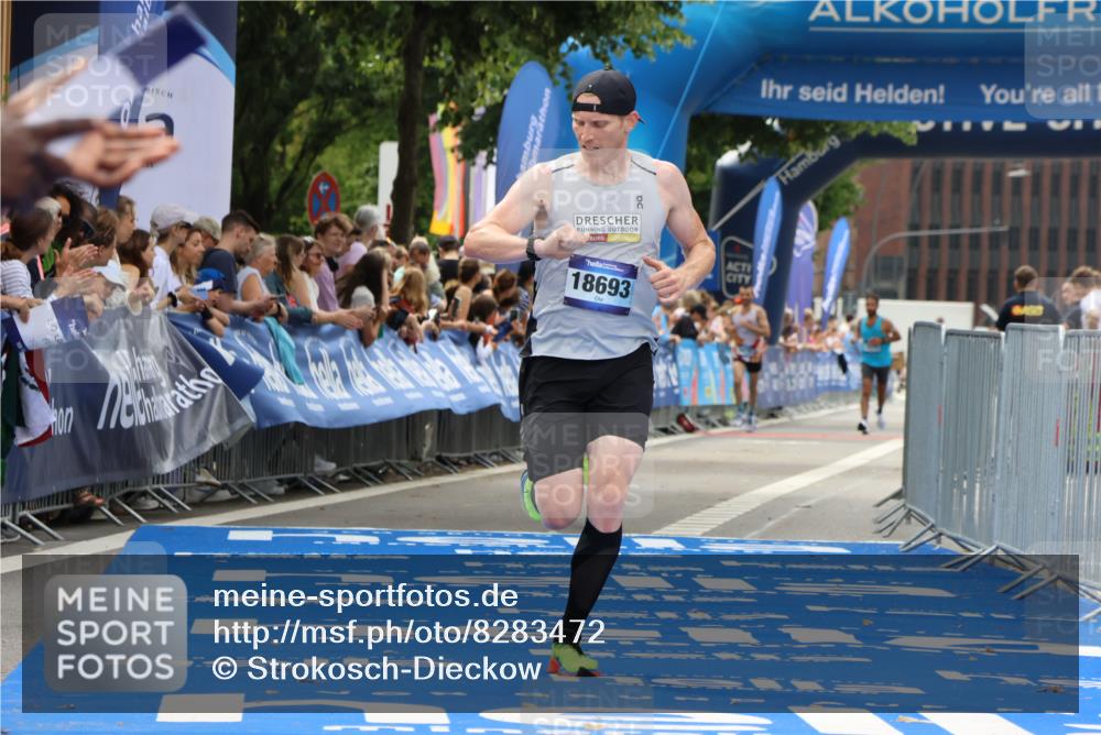 29.06.2025 - hella hamburg halbmarathon Strokosch-Dieckow http://msf.ph/oto/8283472 29.06.2025 10:22:07 Ziel 10650, 16068, 17886, 18693 meine-sportfotos.de