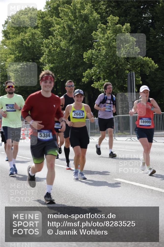 29.06.2025 - hella hamburg halbmarathon Jannik Wohlers http://msf.ph/oto/8283525 29.06.2025 10:03:11 Lombardsbrücke 1114, 1161, 1885, 2277, 2683, 2759, 4307, 4511, 5384, 5396, 5464, 6391, 7277, 7278, 7279, 8484, 10389, 11402, 11556, 12377, 13793, 13976, 15539, 15643, 15859, 16371, 16621, 17226, 17550, 18028, 18999 meine-sportfotos.de