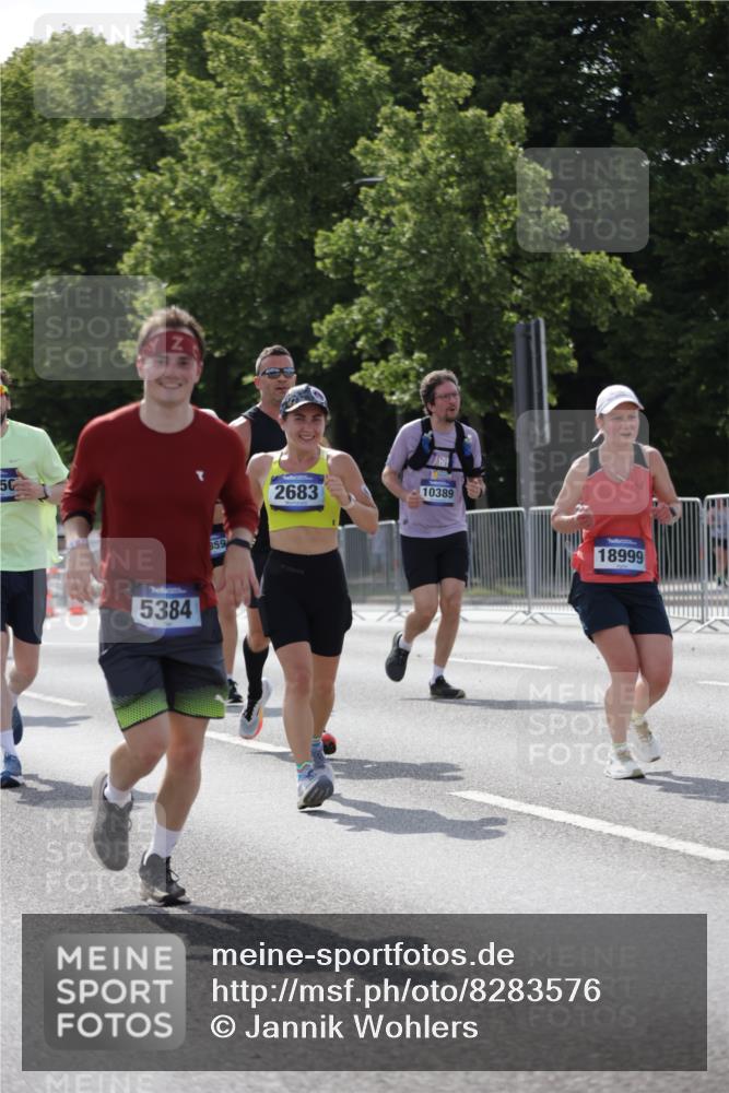 29.06.2025 - hella hamburg halbmarathon Jannik Wohlers http://msf.ph/oto/8283576 29.06.2025 10:03:11 Lombardsbrücke 1114, 1161, 1885, 2277, 2683, 2759, 4307, 4511, 5384, 5396, 5464, 6391, 7277, 7278, 7279, 8484, 10389, 11402, 11556, 12377, 13793, 13976, 15539, 15643, 15859, 16371, 16621, 17226, 17550, 18028, 18999 meine-sportfotos.de