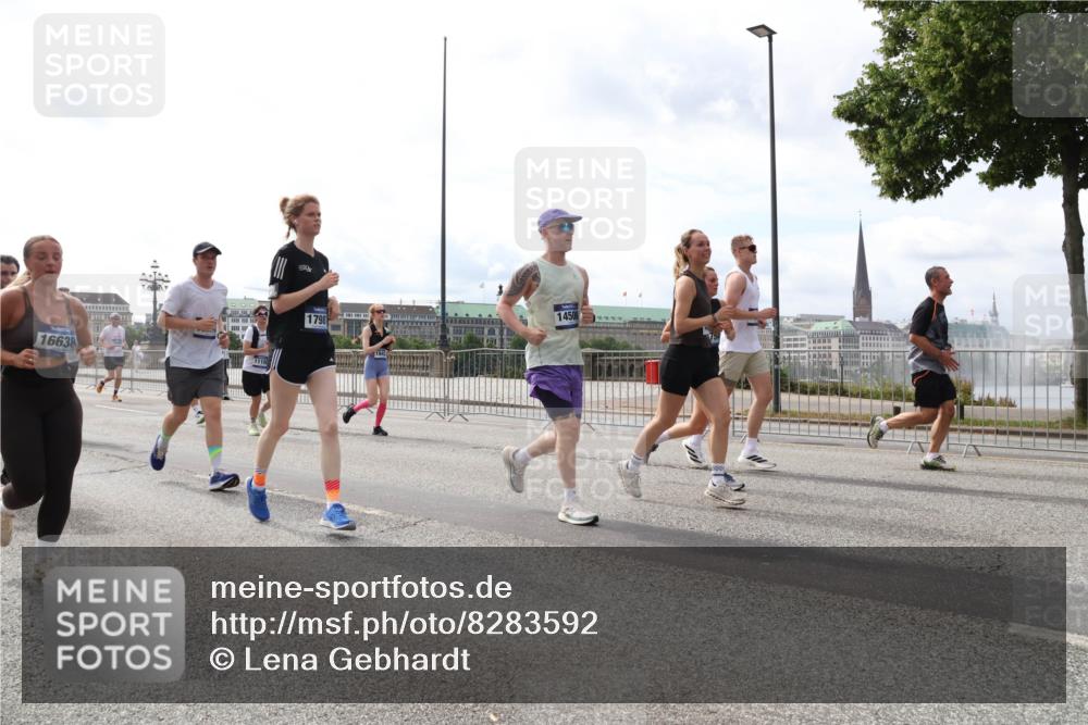 29.06.2025 - hella hamburg halbmarathon Lena Gebhardt http://msf.ph/oto/8283592 29.06.2025 10:20:43 Lombardsbrücke 16638, 1798, 1450, 11100, 1011, 1046, 1069, 1471, 1474, 2053, 2101, 2325, 2478, 2834, 2923, 2945, 3247, 3434, 3733, 3781, 3813, 3842, 4082, 4154, 4166, 4288, 4350, 4422, 4614, 4754, 4869, 5041, 5181, 5625, 5831, 5937, 6608, 6951, 7018, 7101, 7131, 7739, 8025, 8113, 8462, 8588, 8724, 8940, 9005, 9011, 9136, 9236, 9722, 9873, 9981, 10041, 10050, 10350, 10414, 10585, 10595, 10613, 10647, 10754, 11100, 11145, 11603, 11835, 11995, 12844 meine-sportfotos.de