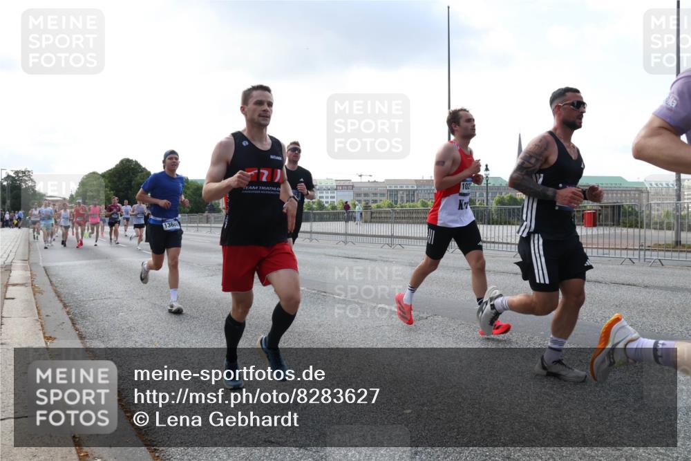 29.06.2025 - hella hamburg halbmarathon Lena Gebhardt http://msf.ph/oto/8283627 29.06.2025 09:45:46 Lombardsbrücke 13686, 57, 1080, 1686, 1707, 1894, 1990, 2460, 2689, 3043, 4050, 4129, 4463, 4679, 4698, 4749, 4812, 5070, 5187, 5328, 5550, 5746, 5826, 6358, 6878, 7186, 7272, 7389, 7481, 7651, 7723, 7880, 7965, 8062, 8190, 8209, 8883, 9137, 9571, 9634, 10017, 10171, 10270, 10484, 10876, 11120, 11413, 11857, 12189, 12232, 12234, 12308, 12681, 12691, 12988, 13066, 13167, 13343, 13618, 13686, 13754, 14028, 14167 meine-sportfotos.de