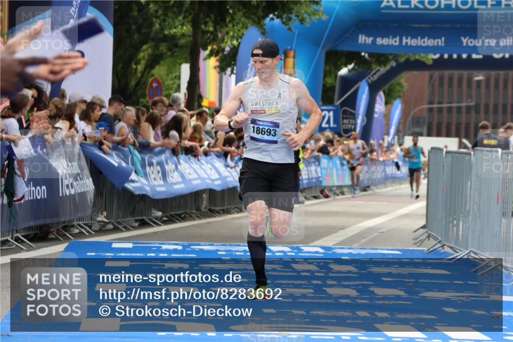 29.06.2025 - hella hamburg halbmarathon Strokosch-Dieckow http://msf.ph/oto/8283692 29.06.2025 10:22:06 Ziel 10650, 16068, 17886, 18693 meine-sportfotos.de