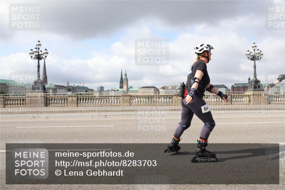 29.06.2025 - hella hamburg halbmarathon Lena Gebhardt http://msf.ph/oto/8283703 29.06.2025 09:05:05 Lombardsbrücke  meine-sportfotos.de