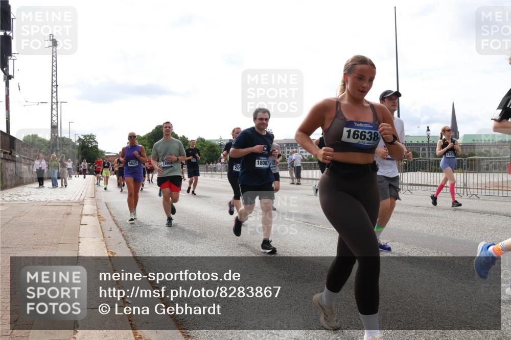 29.06.2025 - hella hamburg halbmarathon Lena Gebhardt http://msf.ph/oto/8283867 29.06.2025 10:20:43 Lombardsbrücke 5625, 18908, 205, 18007834, 16638, 1842, 1011, 1046, 1069, 1471, 1474, 2053, 2101, 2325, 2478, 2834, 2923, 2945, 3247, 3434, 3733, 3781, 3813, 3842, 4082, 4154, 4166, 4288, 4350, 4422, 4614, 4754, 4869, 5041, 5181, 5625, 5831, 5937, 6608, 6951, 7018, 7101, 7131, 7739, 8025, 8113, 8462, 8588, 8724, 8940, 9005, 9011, 9136, 9236, 9722, 9873, 9981, 10041, 10050, 10350, 10414, 10585, 10595, 10613, 10647, 10754, 11100, 11145, 11603, 11835, 11995, 12844 meine-sportfotos.de