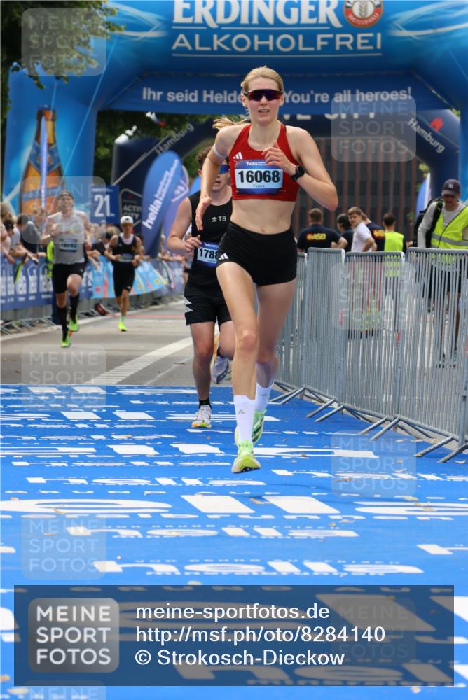 29.06.2025 - hella hamburg halbmarathon Strokosch-Dieckow http://msf.ph/oto/8284140 29.06.2025 10:22:01 Ziel 13751, 16068, 17886, 18693 meine-sportfotos.de