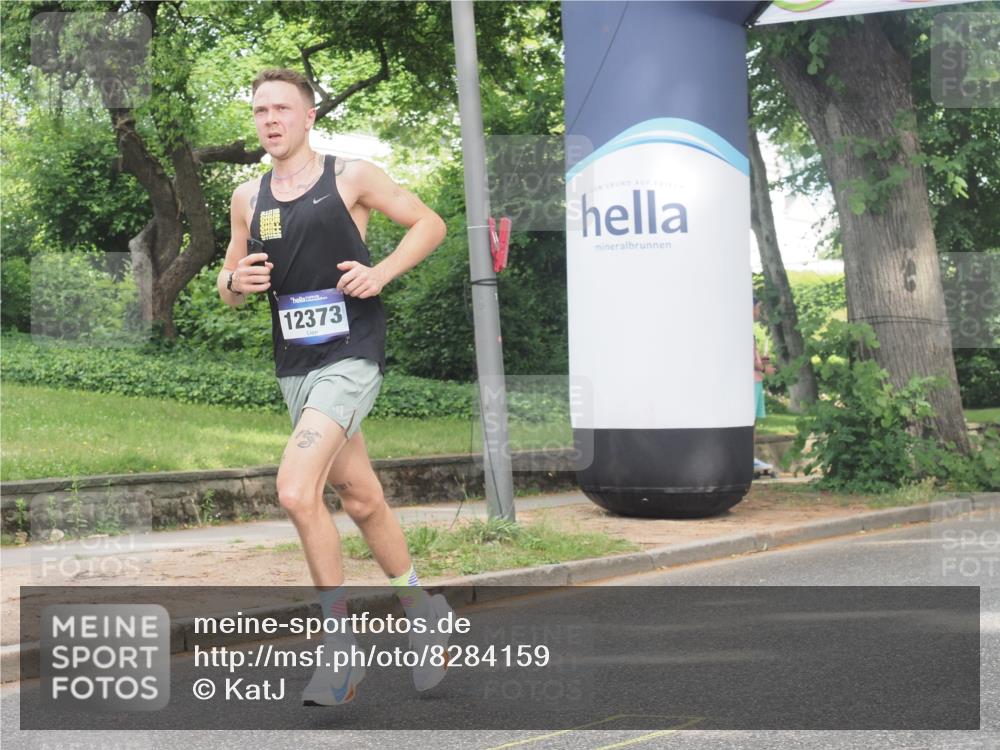 29.06.2025 - hella hamburg halbmarathon KatJ http://msf.ph/oto/8284159 29.06.2025 10:11:23 Zwischen KM18-KM19 12373 meine-sportfotos.de