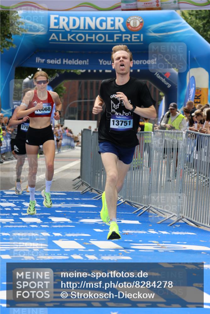 29.06.2025 - hella hamburg halbmarathon Strokosch-Dieckow http://msf.ph/oto/8284278 29.06.2025 10:22:00 Ziel 13751, 16068, 17886, 18693 meine-sportfotos.de