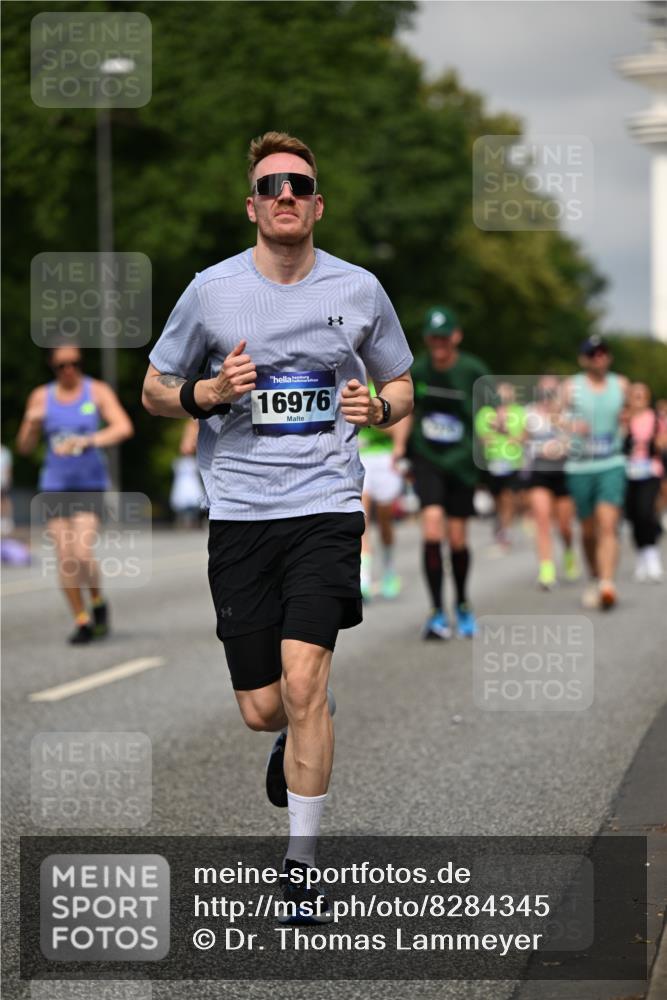 29.06.2025 - hella hamburg halbmarathon Dr. Thomas Lammeyer http://msf.ph/oto/8284345 29.06.2025 10:15:54 Kennedybrücke 1062, 1790, 2661, 3746, 3837, 4499, 6966, 7370, 7474, 8368, 9119, 9253, 9254, 9405, 10042 meine-sportfotos.de