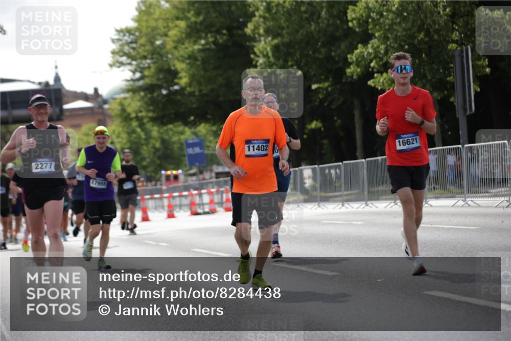 29.06.2025 - hella hamburg halbmarathon Jannik Wohlers http://msf.ph/oto/8284438 29.06.2025 10:03:18 Lombardsbrücke 1161, 1367, 2277, 2683, 2759, 5384, 5396, 5464, 7006, 7306, 8484, 8727, 9280, 10389, 11402, 13793, 15643, 15859, 16621, 17226, 17550, 17955, 18999 meine-sportfotos.de