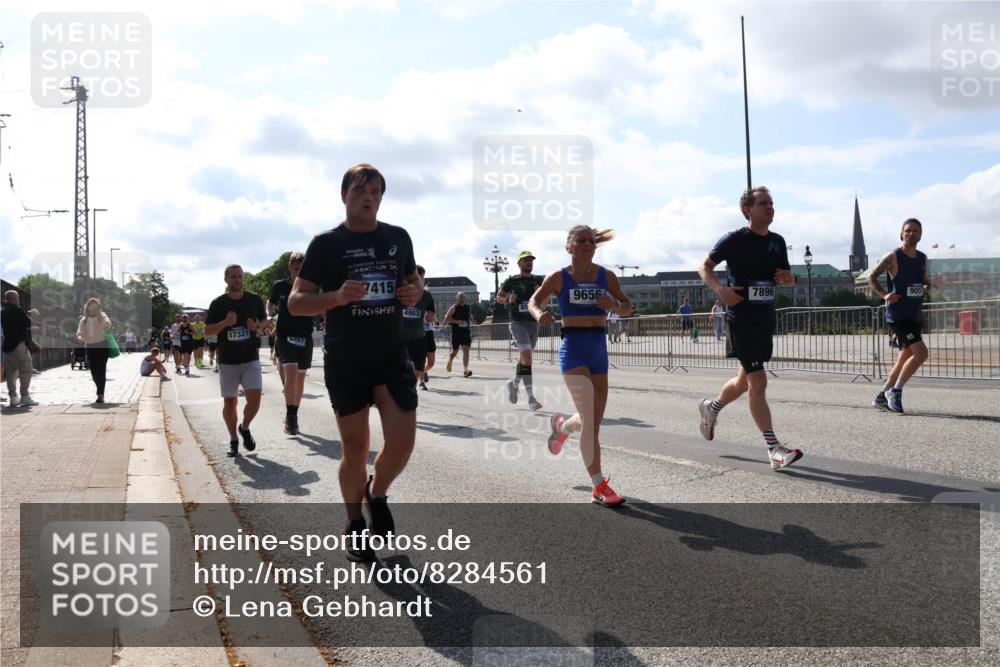 29.06.2025 - hella hamburg halbmarathon Lena Gebhardt http://msf.ph/oto/8284561 29.06.2025 09:58:18 Lombardsbrücke 17321, 6897, 7415, 4903, 9656, 7896, 905, 1034, 1179, 1190, 1258, 1285, 1320, 1321, 1335, 1815, 1870, 2029, 2034, 2070, 2138, 2397, 2417, 2448, 2518, 2612, 2636, 2656, 2711, 3041, 3058, 3091, 3097, 3114, 3251, 3819, 3859, 4152, 4814, 4903, 5093, 5259, 5378, 5672, 5721, 5775, 5894, 6164, 6272, 6355, 6356, 6433, 6569, 6580, 6592, 6628, 6754, 6776, 6897, 7065, 7409, 7478, 7509, 7646, 7724, 7856, 7896, 7952, 7976, 8154, 8311, 8393, 8508, 8590, 8825, 9012, 9057, 9562, 9656, 10084 meine-sportfotos.de