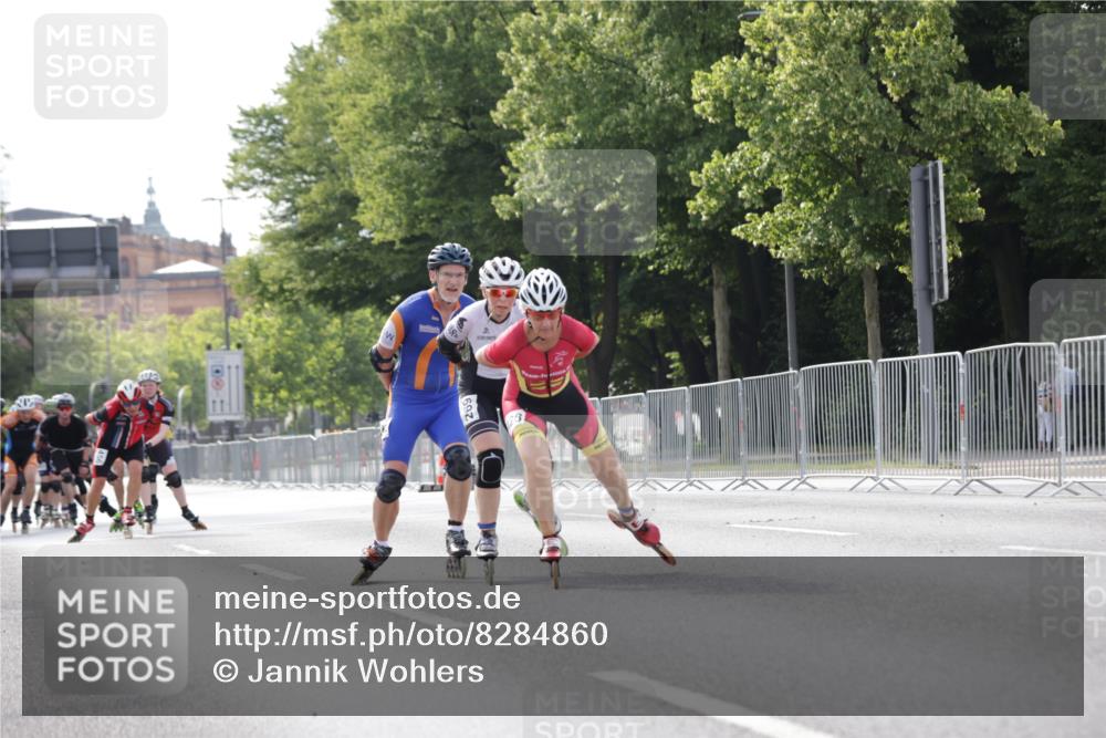 29.06.2025 - hella hamburg halbmarathon Jannik Wohlers http://msf.ph/oto/8284860 29.06.2025 08:53:21 Lombardsbrücke  meine-sportfotos.de
