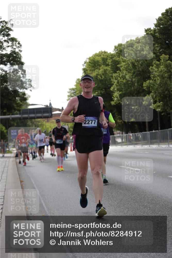29.06.2025 - hella hamburg halbmarathon Jannik Wohlers http://msf.ph/oto/8284912 29.06.2025 10:03:21 Lombardsbrücke 1367, 2277, 2683, 2759, 5363, 5384, 5396, 5613, 7006, 7306, 7485, 8469, 8484, 8727, 9280, 10389, 11402, 11614, 12336, 13793, 15643, 15859, 16113, 16621, 17550, 17955, 18999 meine-sportfotos.de
