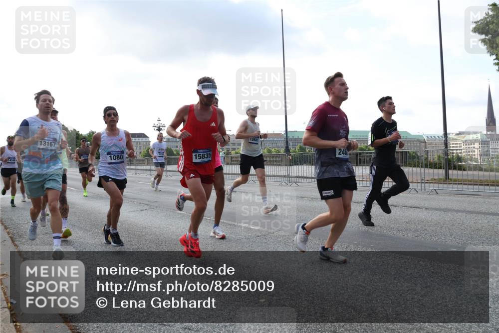 29.06.2025 - hella hamburg halbmarathon Lena Gebhardt http://msf.ph/oto/8285009 29.06.2025 09:45:51 Lombardsbrücke 14548, 13167, 12189, 1080, 15835, 12681, 246, 57, 1080, 1686, 1707, 1894, 1990, 2460, 2689, 3043, 4129, 4463, 4679, 4698, 4749, 4812, 5187, 5328, 5550, 5746, 5826, 6169, 6358, 6495, 6878, 7055, 7186, 7389, 7481, 7651, 7723, 7880, 7965, 8062, 8190, 8209, 8883, 9345, 9571, 9634, 10017, 10270, 10453, 10484, 10876, 11120, 11199, 11413, 11857, 12189, 12232, 12234, 12308, 12681, 12691, 12988, 13066, 13167, 13343, 13618, 13686, 13754, 14028, 14167, 15115, 16507, 17768 meine-sportfotos.de