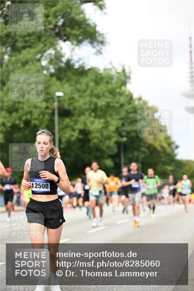 29.06.2025 - hella hamburg halbmarathon Dr. Thomas Lammeyer http://msf.ph/oto/8285060 29.06.2025 10:37:02 Kennedybrücke 1237, 1647, 1732, 1879, 2059, 2384, 2959, 3221, 3391, 3422, 3653, 3660, 3670, 3708, 3753, 4030, 4096, 4555, 5110, 5156, 5581, 6861, 7135, 7531, 7749, 7750, 8170, 8595, 8839, 9034, 9289, 9471, 9542, 9768, 9780, 9812, 10002, 10203, 10770, 11076 meine-sportfotos.de