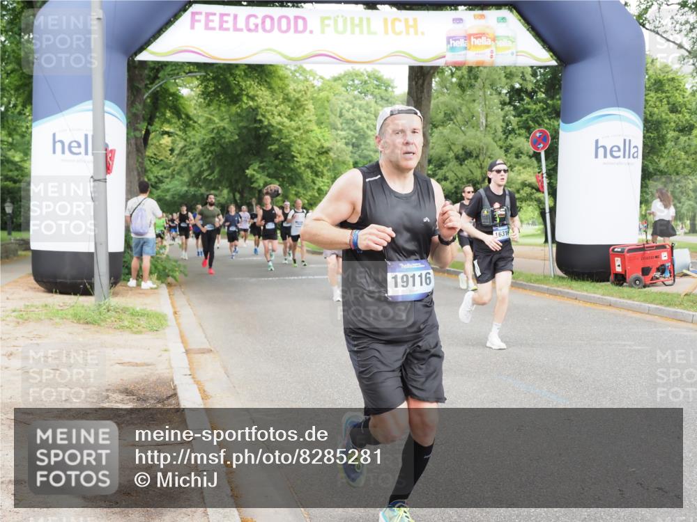29.06.2025 - hella hamburg halbmarathon MichiJ http://msf.ph/oto/8285281 29.06.2025 10:32:49 Zwischen KM18-KM19 1057, 1391, 1902, 4691, 5648, 6575, 7710, 8218, 12159, 16316, 17912, 18539, 19116 meine-sportfotos.de
