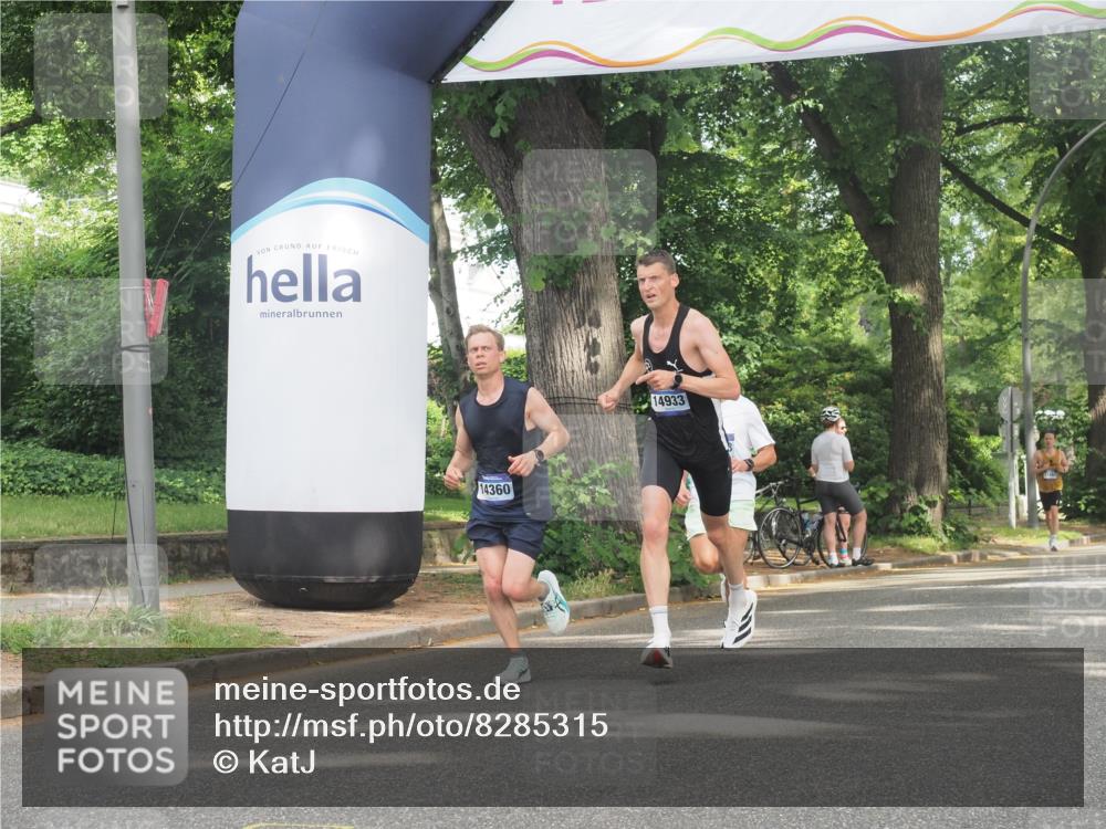 29.06.2025 - hella hamburg halbmarathon KatJ http://msf.ph/oto/8285315 29.06.2025 10:11:30 Zwischen KM18-KM19 6530 meine-sportfotos.de