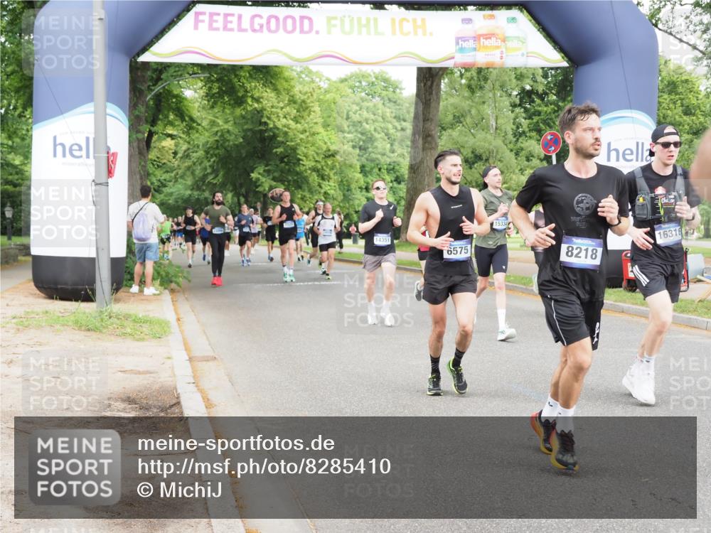 29.06.2025 - hella hamburg halbmarathon MichiJ http://msf.ph/oto/8285410 29.06.2025 10:32:50 Zwischen KM18-KM19 1057, 1391, 1902, 4691, 5648, 6575, 8218, 12154, 12159, 13996, 14351, 15334, 16316, 17912, 18539, 19116 meine-sportfotos.de