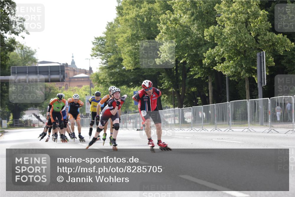 29.06.2025 - hella hamburg halbmarathon Jannik Wohlers http://msf.ph/oto/8285705 29.06.2025 08:53:23 Lombardsbrücke  meine-sportfotos.de