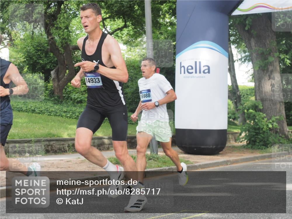 29.06.2025 - hella hamburg halbmarathon KatJ http://msf.ph/oto/8285717 29.06.2025 10:11:32 Zwischen KM18-KM19 6530 meine-sportfotos.de