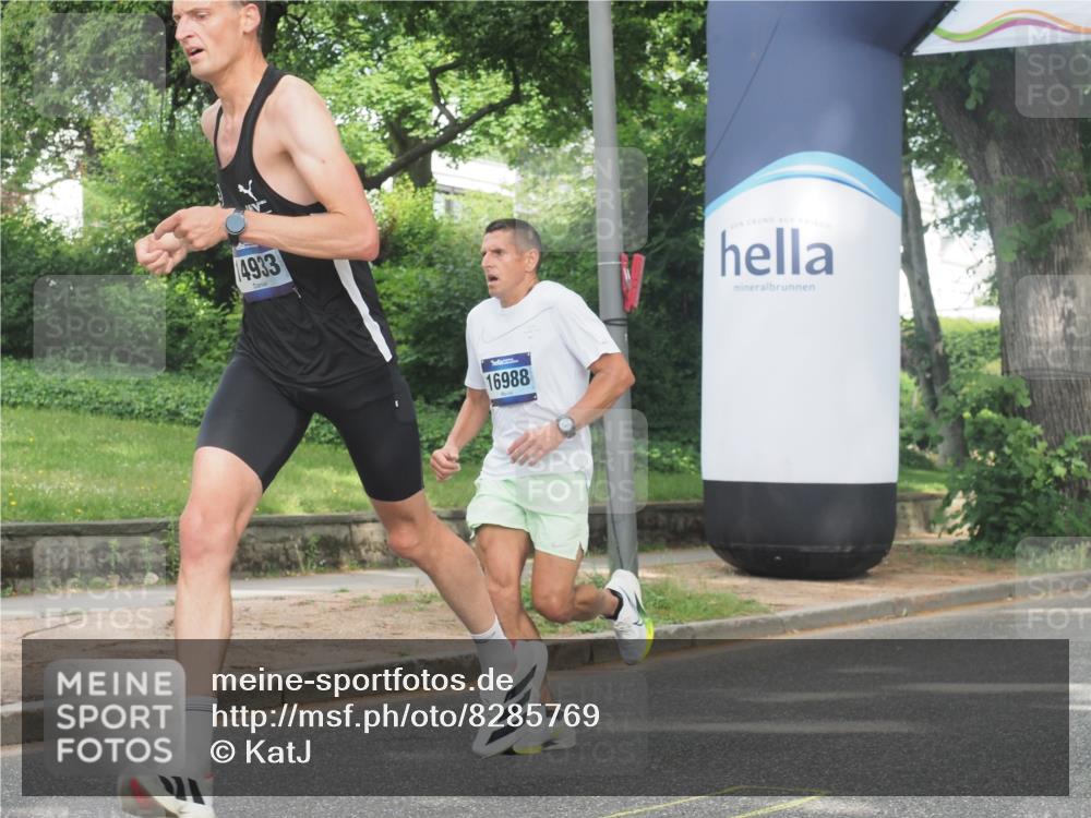 29.06.2025 - hella hamburg halbmarathon KatJ http://msf.ph/oto/8285769 29.06.2025 10:11:32 Zwischen KM18-KM19 6530 meine-sportfotos.de