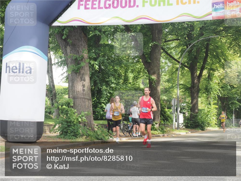 29.06.2025 - hella hamburg halbmarathon KatJ http://msf.ph/oto/8285810 29.06.2025 10:11:35 Zwischen KM18-KM19 6530 meine-sportfotos.de