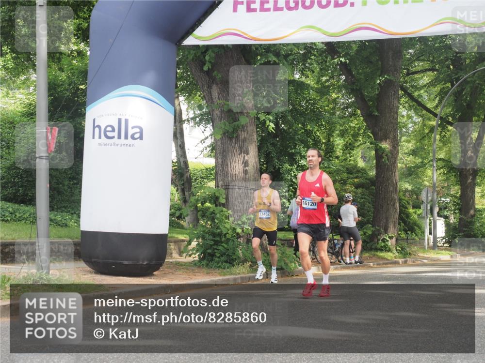 29.06.2025 - hella hamburg halbmarathon KatJ http://msf.ph/oto/8285860 29.06.2025 10:11:36 Zwischen KM18-KM19 6530 meine-sportfotos.de