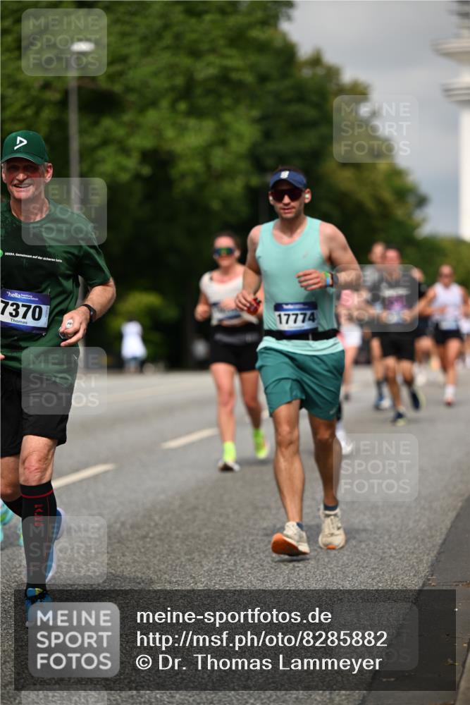 29.06.2025 - hella hamburg halbmarathon Dr. Thomas Lammeyer http://msf.ph/oto/8285882 29.06.2025 10:15:59 Kennedybrücke 1062, 1790, 2661, 3746, 3837, 4499, 6966, 7370, 7474, 8206, 8207, 8368, 9119, 9253, 9254, 9405 meine-sportfotos.de