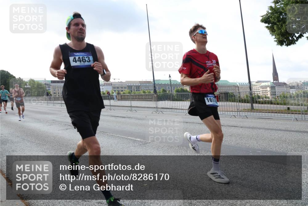 29.06.2025 - hella hamburg halbmarathon Lena Gebhardt http://msf.ph/oto/8286170 29.06.2025 09:45:56 Lombardsbrücke 19118, 4463, 20, 1614, 1080, 1686, 1707, 1894, 2460, 2525, 2689, 3809, 4129, 4463, 4679, 4698, 4749, 4812, 5042, 5187, 5550, 6169, 6358, 6495, 6878, 7055, 7186, 7389, 7880, 7965, 8062, 8190, 9345, 10017, 10270, 10453, 10484, 10876, 11120, 11199, 11282, 11833, 12189, 12232, 12308, 12681, 12691, 12988, 13066, 13167, 13343, 13618, 13686, 13754, 14167, 14293, 15115, 15689, 16507, 16580, 17768 meine-sportfotos.de