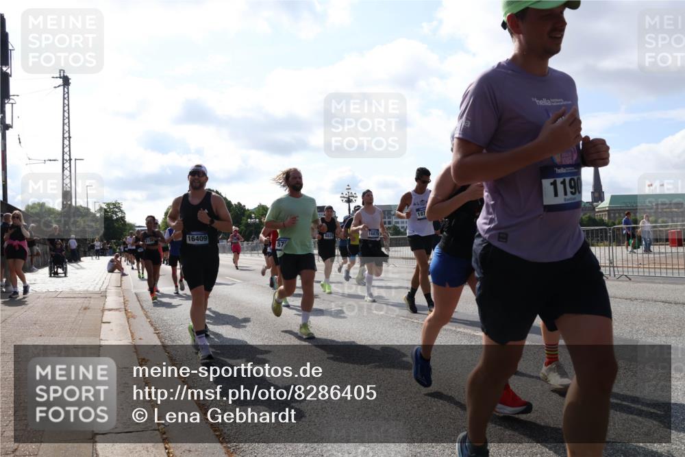 29.06.2025 - hella hamburg halbmarathon Lena Gebhardt http://msf.ph/oto/8286405 29.06.2025 09:58:26 Lombardsbrücke 16409, 8825, 1687, 187, 1190, 166668, 1034, 1179, 1190, 1258, 1285, 1335, 1727, 1815, 2029, 2034, 2070, 2138, 2397, 2417, 2518, 2612, 2636, 2656, 2711, 2883, 2907, 3041, 3091, 3097, 3251, 3819, 3859, 4120, 4152, 4167, 4814, 4903, 5084, 5093, 5259, 5378, 5672, 5721, 5894, 6164, 6272, 6433, 6580, 6592, 6754, 6759, 6877, 6897, 7065, 7409, 7509, 7716, 7724, 7856, 7896, 8154, 8311, 8393, 8508, 8590, 8825, 9012, 9057, 9562, 9656, 10084 meine-sportfotos.de