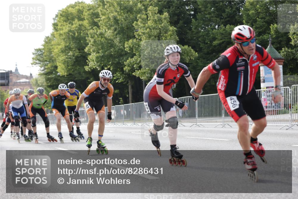 29.06.2025 - hella hamburg halbmarathon Jannik Wohlers http://msf.ph/oto/8286431 29.06.2025 08:53:24 Lombardsbrücke  meine-sportfotos.de