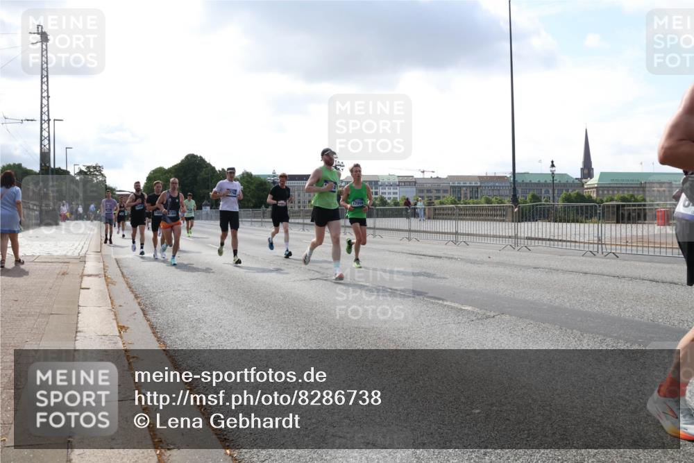29.06.2025 - hella hamburg halbmarathon Lena Gebhardt http://msf.ph/oto/8286738 29.06.2025 09:46:01 Lombardsbrücke 146, 6169, 7768, 17056, 1080, 1686, 1707, 1894, 2460, 2525, 2689, 3809, 3843, 4129, 4463, 4679, 4812, 5042, 5187, 5550, 6169, 6495, 6878, 7055, 7186, 7845, 7880, 7965, 8062, 8190, 8956, 9345, 10017, 10270, 10453, 10484, 10876, 11120, 11199, 11282, 11833, 12189, 12232, 12308, 12681, 12691, 13066, 13167, 13343, 13618, 13686, 13754, 14167, 14293, 15115, 15391, 15689, 16507, 16580, 17213, 17768 meine-sportfotos.de