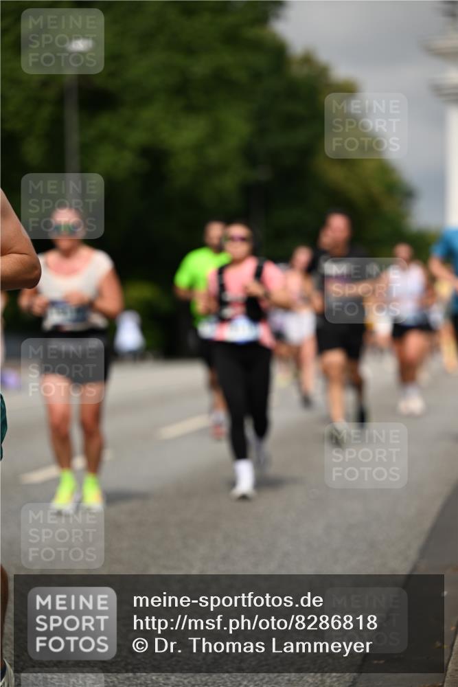 29.06.2025 - hella hamburg halbmarathon Dr. Thomas Lammeyer http://msf.ph/oto/8286818 29.06.2025 10:16:01 Kennedybrücke 1062, 1790, 3262, 3746, 3837, 4499, 6871, 6966, 7370, 7474, 8206, 8207, 9119, 9253, 9254, 9405 meine-sportfotos.de