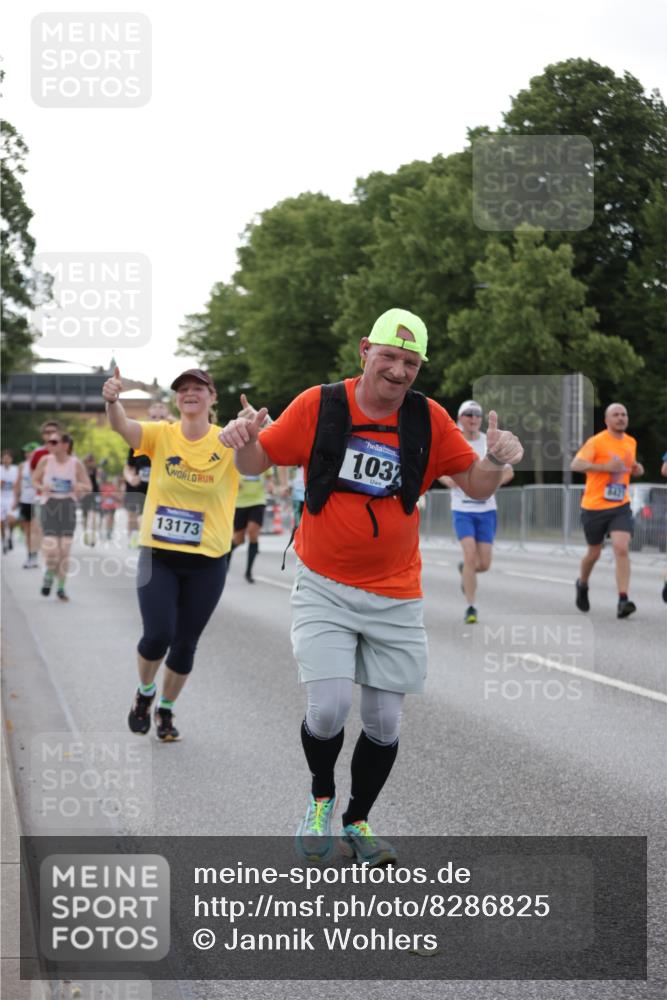 29.06.2025 - hella hamburg halbmarathon Jannik Wohlers http://msf.ph/oto/8286825 29.06.2025 10:03:35 Lombardsbrücke 1032, 1355, 1367, 3488, 4095, 4488, 5058, 5363, 5613, 6142, 6706, 7017, 7306, 7485, 8421, 8422, 8423, 8469, 8727, 9280, 9899, 11614, 12336, 12653, 13173, 13583, 15520, 15678, 16099, 16113, 17098, 18111, 18985 meine-sportfotos.de