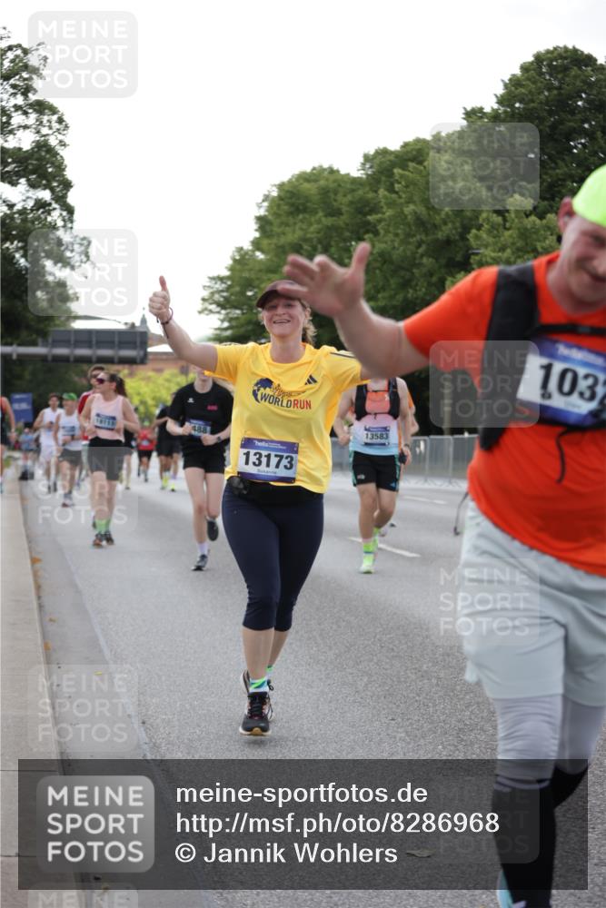 29.06.2025 - hella hamburg halbmarathon Jannik Wohlers http://msf.ph/oto/8286968 29.06.2025 10:03:36 Lombardsbrücke 1032, 1355, 1367, 3488, 4095, 4488, 5058, 5363, 5613, 6142, 6706, 7017, 7306, 7485, 8421, 8422, 8423, 8469, 9280, 9526, 9899, 11511, 11614, 12336, 12653, 13173, 13583, 15520, 15678, 16099, 16113, 17098, 18111, 18985 meine-sportfotos.de