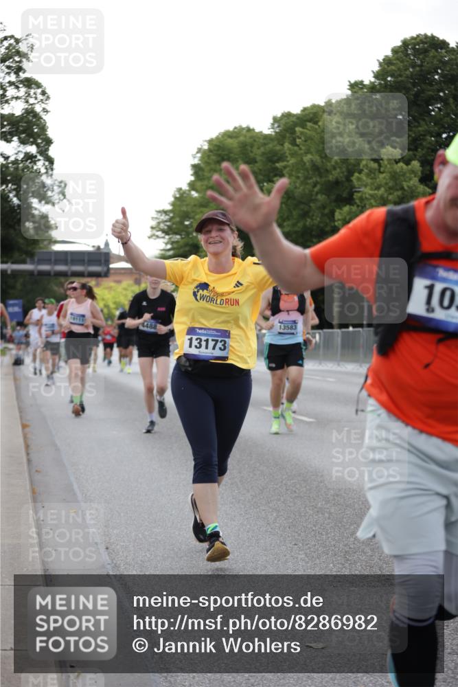 29.06.2025 - hella hamburg halbmarathon Jannik Wohlers http://msf.ph/oto/8286982 29.06.2025 10:03:36 Lombardsbrücke 1032, 1355, 1367, 3488, 4095, 4488, 5058, 5363, 5613, 6142, 6706, 7017, 7306, 7485, 8421, 8422, 8423, 8469, 9280, 9526, 9899, 11511, 11614, 12336, 12653, 13173, 13583, 15520, 15678, 16099, 16113, 17098, 18111, 18985 meine-sportfotos.de