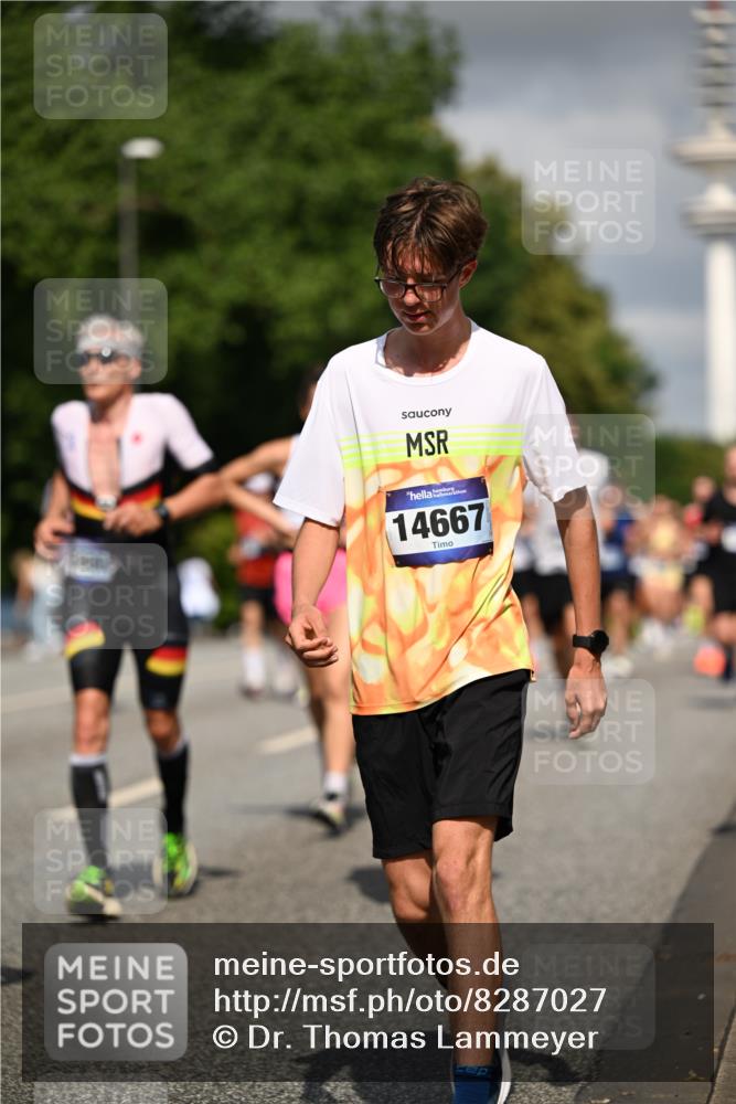 29.06.2025 - hella hamburg halbmarathon Dr. Thomas Lammeyer http://msf.ph/oto/8287027 29.06.2025 09:53:21 Kennedybrücke 1343, 1445, 1615, 1800, 1975, 2324, 2573, 2949, 3136, 3282, 3431, 3530, 4303, 4425, 5248, 5889, 6123, 6682, 7495, 7796, 8370, 8629, 8925, 9264, 9265, 9294, 9296, 10930 meine-sportfotos.de