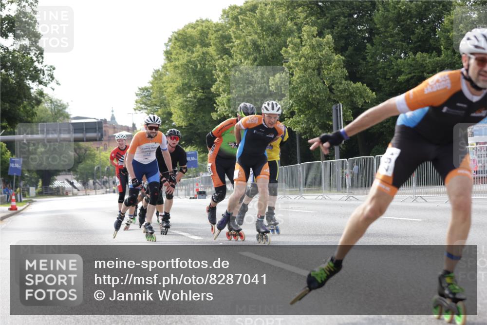 29.06.2025 - hella hamburg halbmarathon Jannik Wohlers http://msf.ph/oto/8287041 29.06.2025 08:53:26 Lombardsbrücke  meine-sportfotos.de