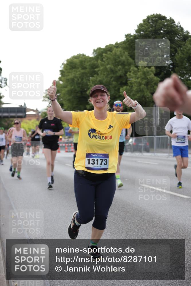 29.06.2025 - hella hamburg halbmarathon Jannik Wohlers http://msf.ph/oto/8287101 29.06.2025 10:03:37 Lombardsbrücke 1032, 1355, 3488, 4095, 4488, 5058, 5363, 5613, 6142, 6706, 7017, 7306, 7485, 8177, 8421, 8422, 8423, 8469, 9526, 9899, 11511, 11614, 12336, 12653, 13173, 13583, 15520, 15678, 16099, 16113, 17098, 17880, 18111, 18985 meine-sportfotos.de