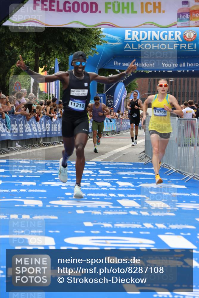 29.06.2025 - hella hamburg halbmarathon Strokosch-Dieckow http://msf.ph/oto/8287108 29.06.2025 10:20:50 Ziel 11210, 14766, 16988, 17402, 19075 meine-sportfotos.de
