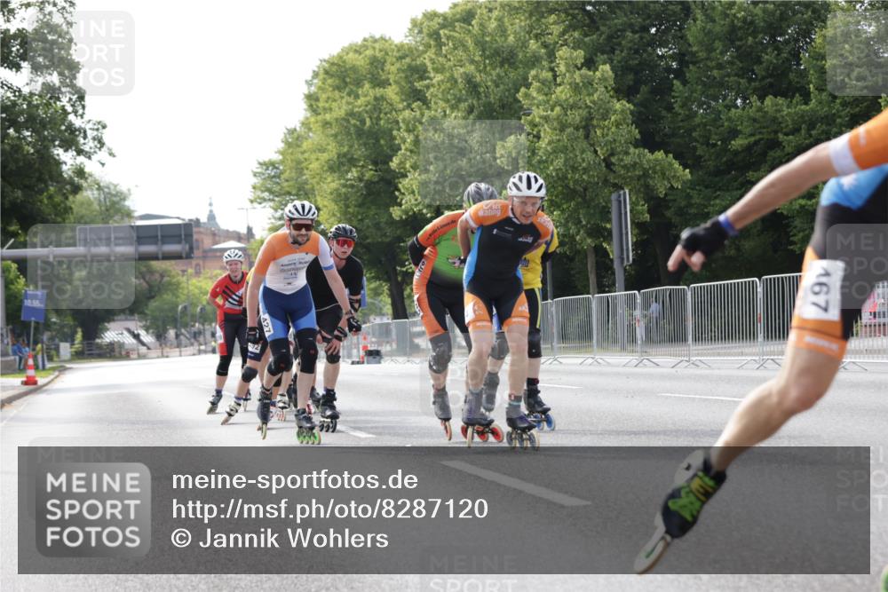 29.06.2025 - hella hamburg halbmarathon Jannik Wohlers http://msf.ph/oto/8287120 29.06.2025 08:53:26 Lombardsbrücke  meine-sportfotos.de