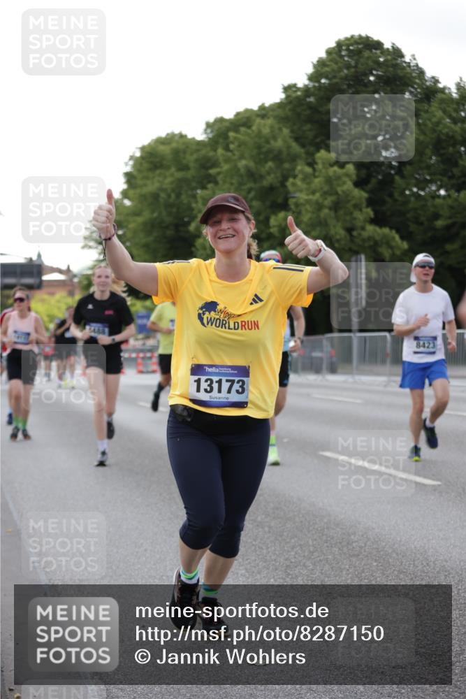29.06.2025 - hella hamburg halbmarathon Jannik Wohlers http://msf.ph/oto/8287150 29.06.2025 10:03:37 Lombardsbrücke 1032, 1355, 3488, 4095, 4488, 5058, 5363, 5613, 6142, 6706, 7017, 7306, 7485, 8177, 8421, 8422, 8423, 8469, 9526, 9899, 11511, 11614, 12336, 12653, 13173, 13583, 15520, 15678, 16099, 16113, 17098, 17880, 18111, 18985 meine-sportfotos.de
