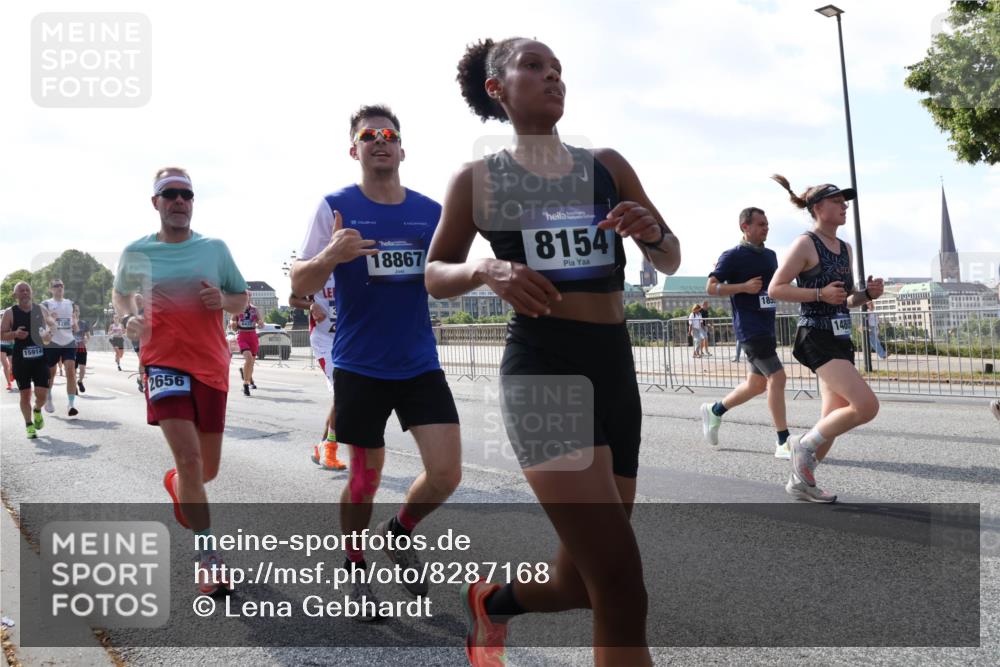 29.06.2025 - hella hamburg halbmarathon Lena Gebhardt http://msf.ph/oto/8287168 29.06.2025 09:58:29 Lombardsbrücke 15914, 2656, 18867, 8154, 1480, 1034, 1179, 1190, 1258, 1285, 1335, 1727, 1815, 1946, 1951, 2029, 2034, 2070, 2138, 2417, 2518, 2636, 2656, 2711, 2840, 2883, 2907, 3041, 3091, 3097, 3819, 3859, 3952, 4120, 4152, 4167, 4814, 4903, 5077, 5084, 5093, 5259, 5378, 5672, 5721, 5894, 6164, 6272, 6433, 6592, 6657, 6754, 6759, 6877, 6897, 7065, 7082, 7409, 7509, 7716, 7724, 7856, 7896, 8154, 8311, 8393, 8508, 8590, 8825, 9012, 9057, 9562, 9656, 10084 meine-sportfotos.de
