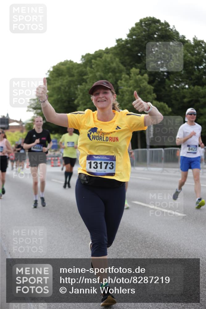 29.06.2025 - hella hamburg halbmarathon Jannik Wohlers http://msf.ph/oto/8287219 29.06.2025 10:03:37 Lombardsbrücke 1032, 1355, 3488, 4095, 4488, 5058, 5363, 5613, 6142, 6706, 7017, 7306, 7485, 8177, 8421, 8422, 8423, 8469, 9526, 9899, 11511, 11614, 12336, 12653, 13173, 13583, 15520, 15678, 16099, 16113, 17098, 17880, 18111, 18985 meine-sportfotos.de