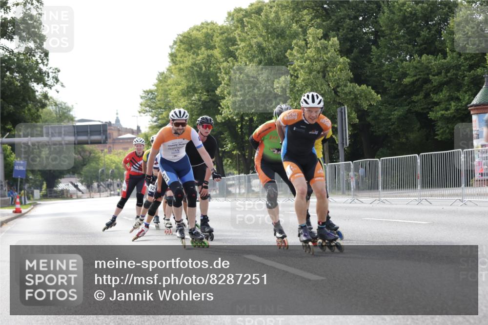29.06.2025 - hella hamburg halbmarathon Jannik Wohlers http://msf.ph/oto/8287251 29.06.2025 08:53:26 Lombardsbrücke  meine-sportfotos.de