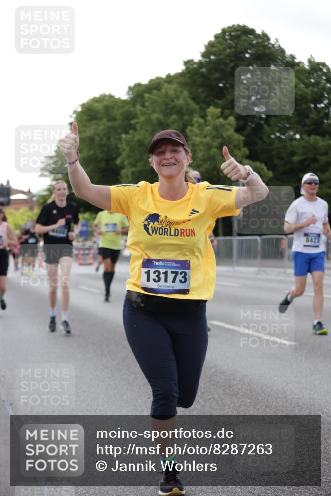 29.06.2025 - hella hamburg halbmarathon Jannik Wohlers http://msf.ph/oto/8287263 29.06.2025 10:03:37 Lombardsbrücke 1032, 1355, 3488, 4095, 4488, 5058, 5363, 5613, 6142, 6706, 7017, 7306, 7485, 8177, 8421, 8422, 8423, 8469, 9526, 9899, 11511, 11614, 12336, 12653, 13173, 13583, 15520, 15678, 16099, 16113, 17098, 17880, 18111, 18985 meine-sportfotos.de