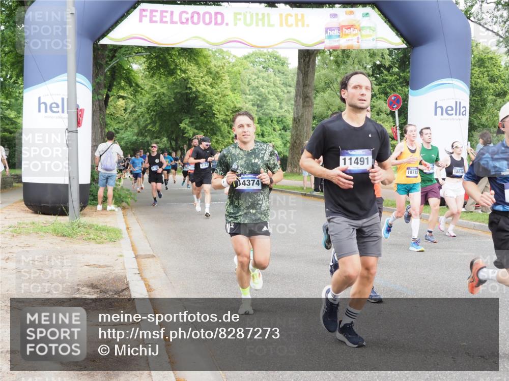 29.06.2025 - hella hamburg halbmarathon MichiJ http://msf.ph/oto/8287273 29.06.2025 10:33:13 Zwischen KM18-KM19 1171, 1413, 2890, 2970, 3056, 3917, 5623, 5884, 6266, 7167, 7325, 7843, 8928, 9030, 10596, 11491, 12783, 13525, 14374, 14464, 14686, 14687, 15760, 16685, 18055, 18407, 18638, 18718 meine-sportfotos.de