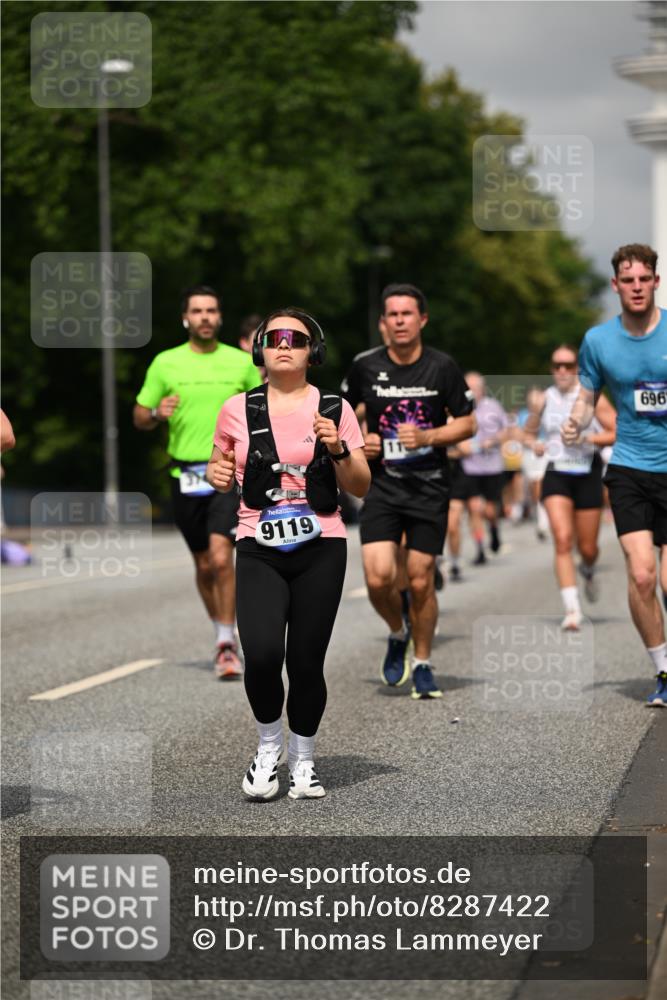 29.06.2025 - hella hamburg halbmarathon Dr. Thomas Lammeyer http://msf.ph/oto/8287422 29.06.2025 10:16:02 Kennedybrücke 1062, 1249, 1790, 1850, 3182, 3248, 3262, 3746, 3837, 4499, 5176, 6871, 6966, 7370, 7474, 8206, 8207, 9119, 9253, 9254, 9405 meine-sportfotos.de