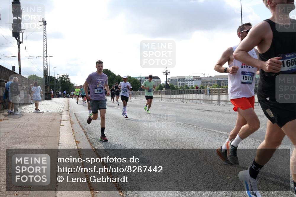 29.06.2025 - hella hamburg halbmarathon Lena Gebhardt http://msf.ph/oto/8287442 29.06.2025 09:46:05 Lombardsbrücke 16507, 2525, 15115, 1669, 1080, 1686, 1707, 1894, 2460, 2525, 3809, 3843, 3955, 4463, 4679, 4812, 5042, 5187, 5550, 6169, 6495, 6878, 7055, 7186, 7845, 7880, 7901, 7965, 8062, 8190, 8864, 8956, 9345, 10270, 10453, 10484, 10876, 11120, 11199, 11282, 11833, 12189, 12232, 12308, 12681, 13066, 13167, 13252, 13343, 13618, 13686, 13754, 14167, 14276, 14293, 15115, 15391, 15689, 16507, 16580, 17213, 17768 meine-sportfotos.de